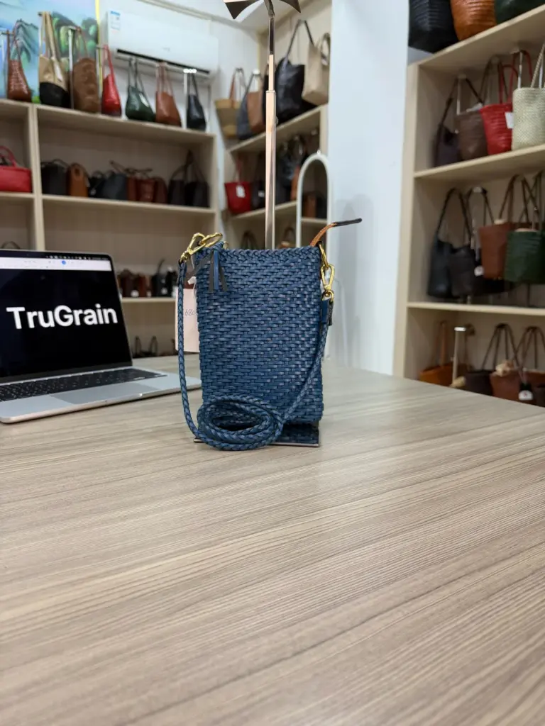 Blue upright woven bag with a long strap (TG-90838)