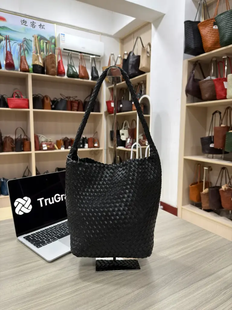 Black upright woven tote with long handles (TG-90950)